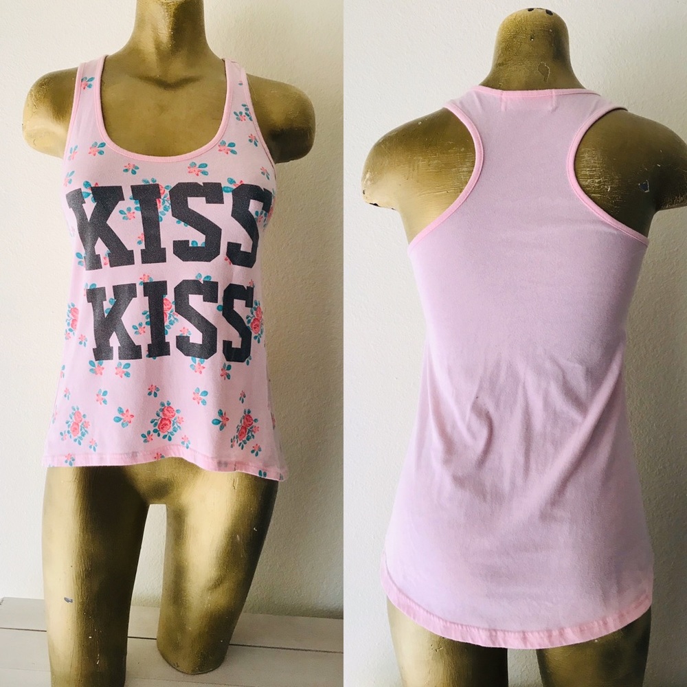 MIGHTY FINE Cute KISS KISS Tank TOP Medium